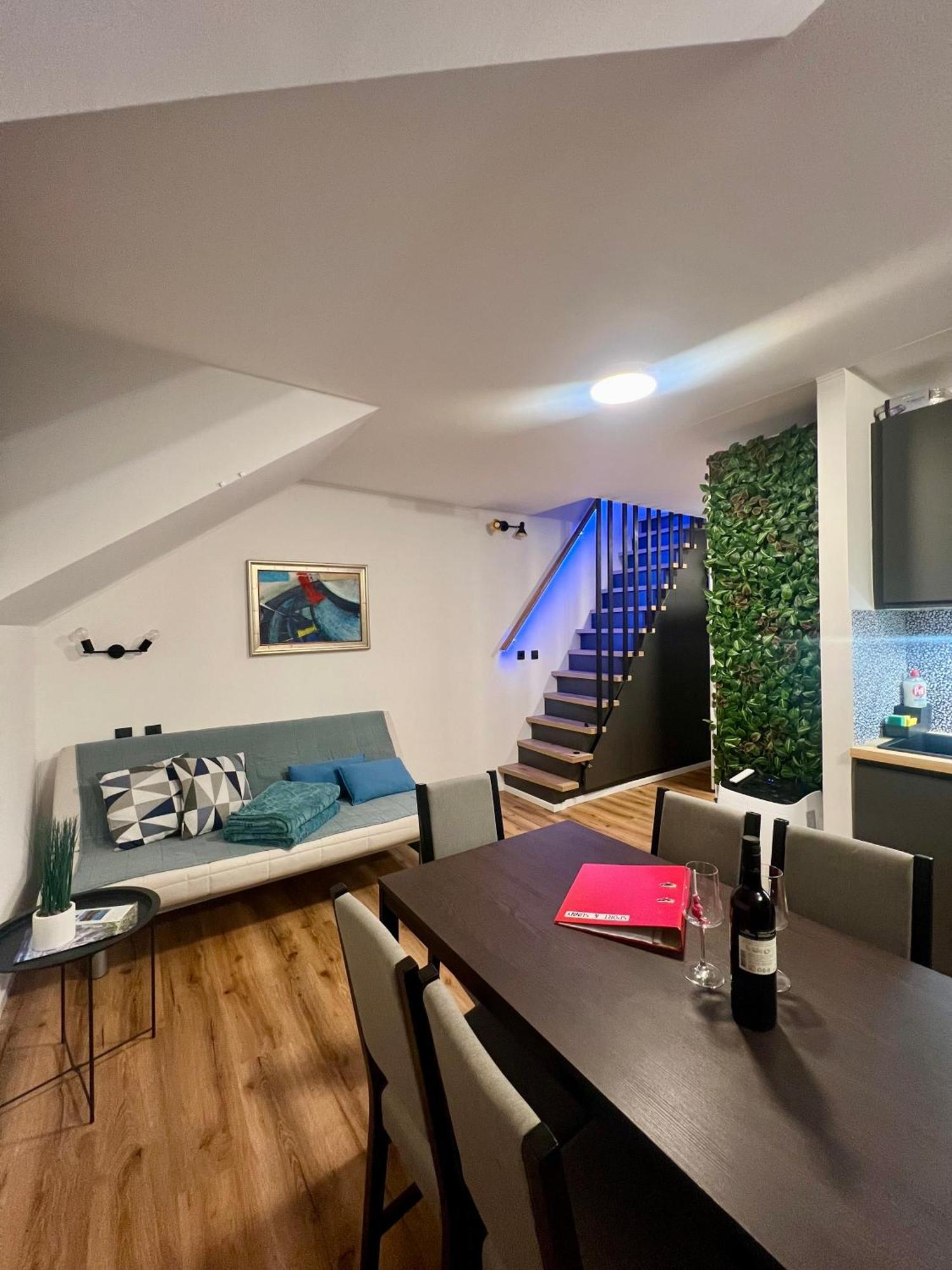 Sport & Sunny Cosy Alpine Retreat Διαμέρισμα Kranjska Gora Εξωτερικό φωτογραφία
